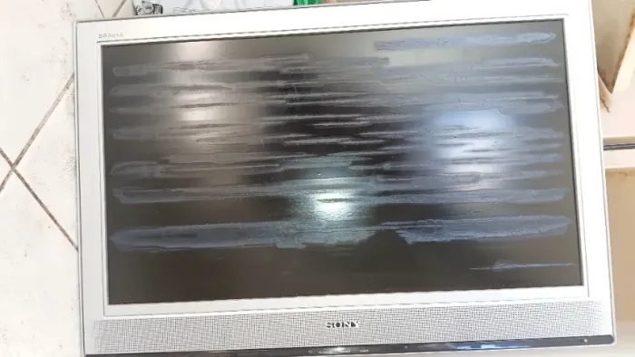 TV Sony Bravia 32" tela com defeito