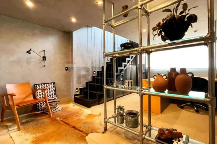 Sala Mobiliada Comercial Duplex no Edifício E-Business  Águas Claras | Andar Alto
