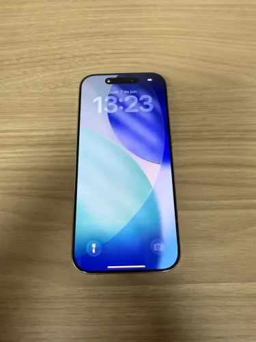 iPhone 16 Pro (512 Gb) - Titânio Branco