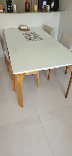 Mesa de jantar 2m x 1m