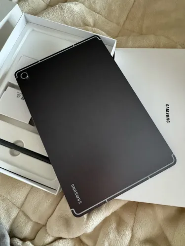 Samsung Tab S10 FE 5G