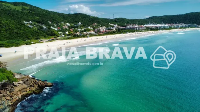 Terreno com vista para o mar!