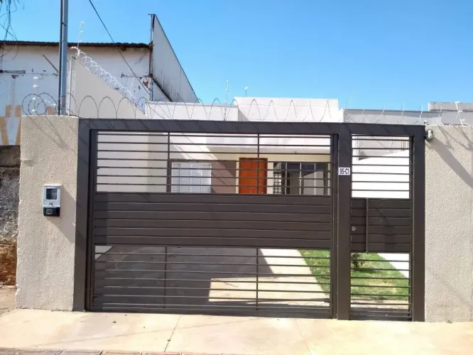 Alugo casa perto HU UFMS