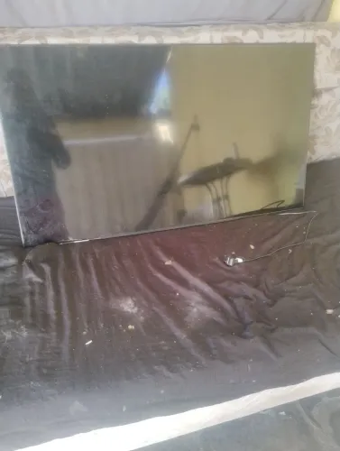 Tv Samsung nova zerada mas quebrou a tela.
