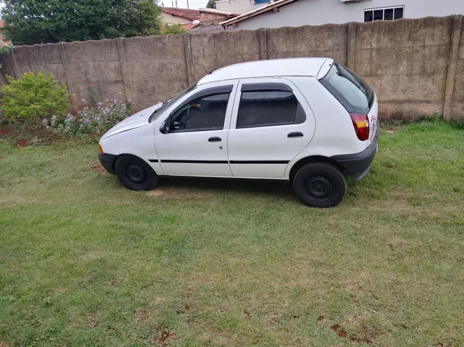 Fiat Palio EX 1.0 MPI 4P 2000