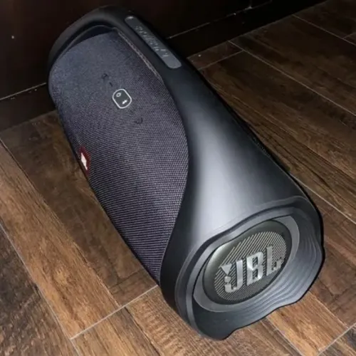 JBL boombox 2 usada potente 