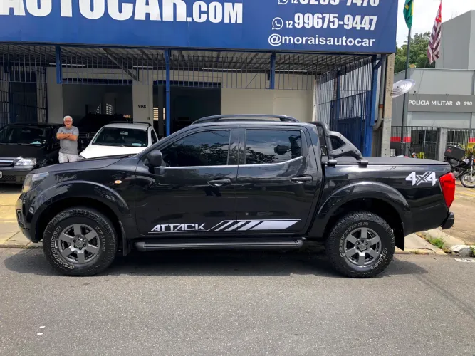 Nissan Frontier Attac.cd 4X4 2.3 Bi-TB Die. AUT 2019
