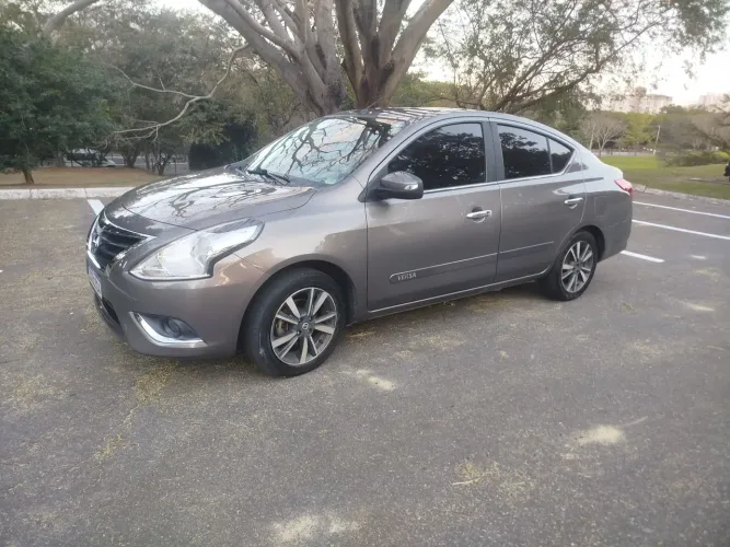 Nissan Versa SL 1.6 16V Flexstart 4P Aut. 2018