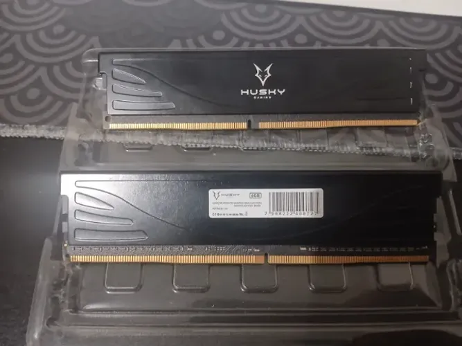 2x Memória RAM - Husky Gaming, 4GB, 2666MHz, DDR4