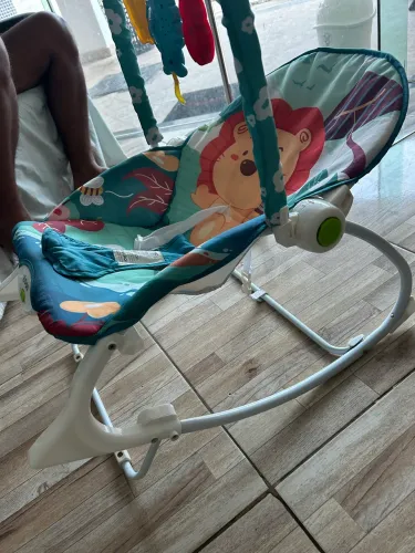 Cadeira de balanço para bebê