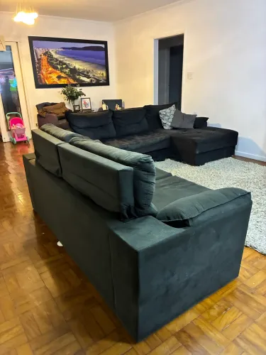 Sofá 2 e 3 lugares com cheese preto