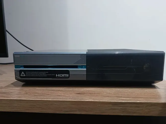 XBOX ONE EDIÇÃO HALO GUARDIANS