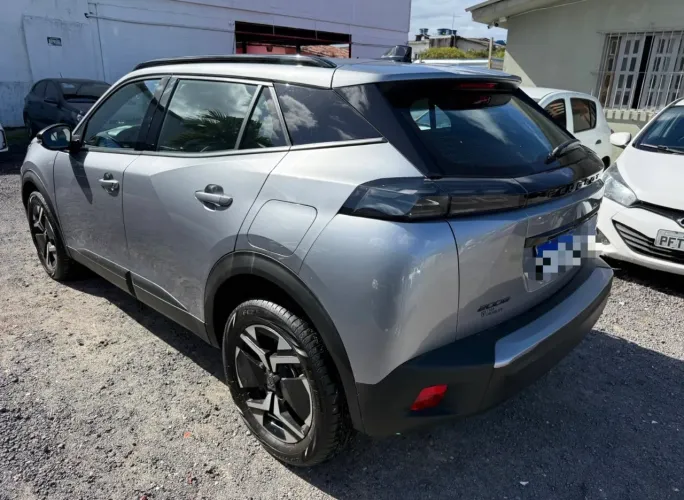 Peugeot 2008 Active 1.0 Turbo Flex 5P Aut. 2025
