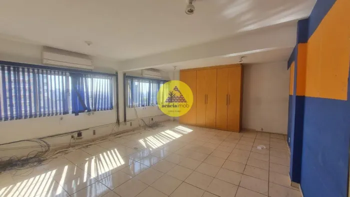 Sala comercial para venda ou locação com 83m2 e vaga de garagem - R$ 400.000,00 ou R$ 3.00
