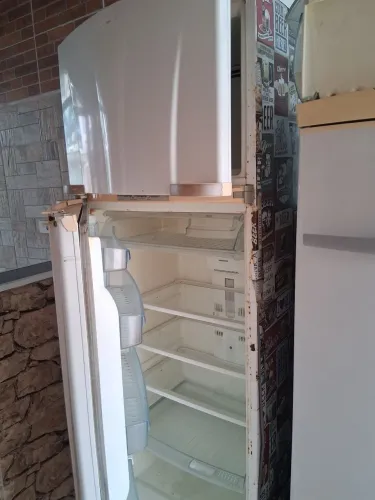 Geladeira Antiga com defeito Brastemp 430 Litros