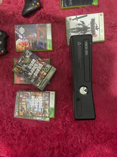 X-BOX 360 (alguns jogos originais )