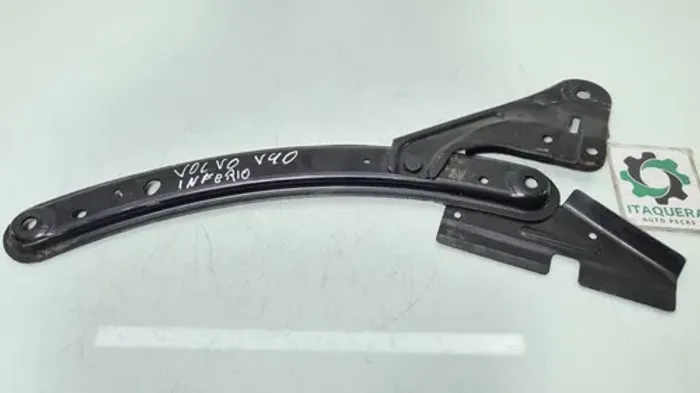 Travessa Painel Frontal Volvo V40 T4 2.0 2018 Cv61a10684aa