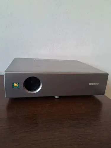 Projetor  Sony  CS7  (COM DEFEITO)