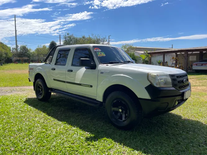 Ford Ranger XLS 2.3 16V 145cv/150cv 4X2 CD 2010