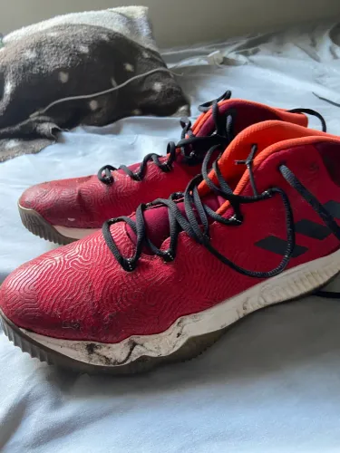 Tenis Adidas Basquete