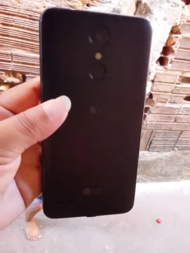 Celular LGk9 conservado 16g