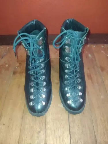 Botas da marca PARÔ, Originais, 35
