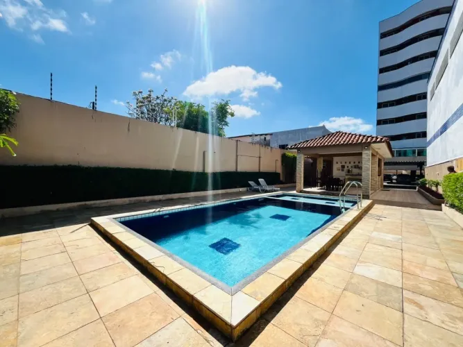 APARTAMENTO A VENDA NO MONTESE