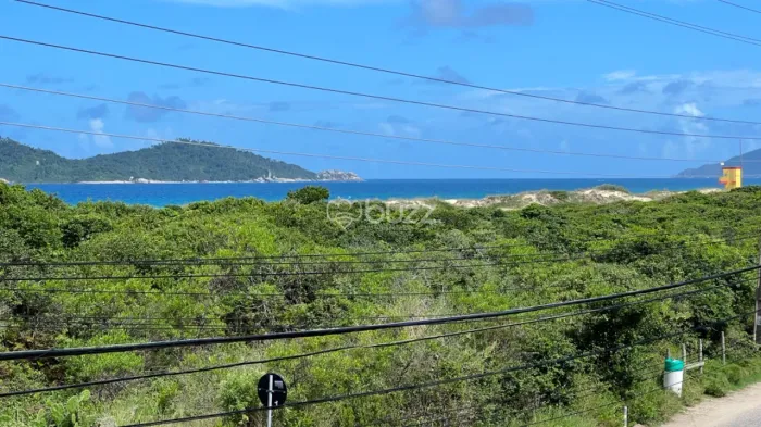 Apartamento 3 suítes Campeche frente-mar | Buzz Imobiliária