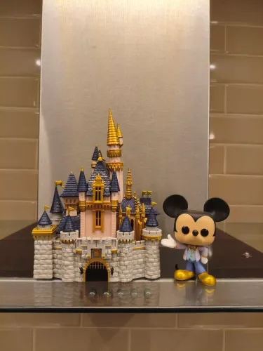 Funko pop town Cinderella castle with mickey (castelo da cinderela) original sem caixa