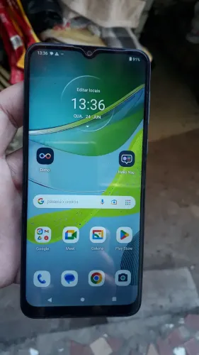 moto e13