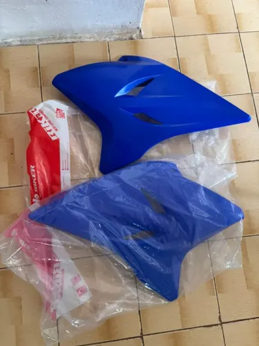 Aletas Carenagens Lateral Tanque Biker Yamaha Ttr 230