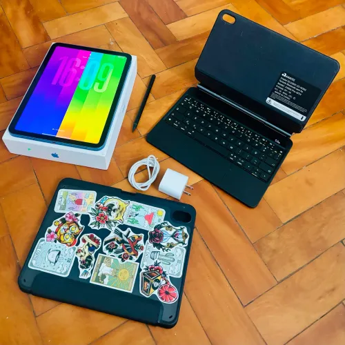 iPad 10 256GB Azul + Case teclado + Caneta