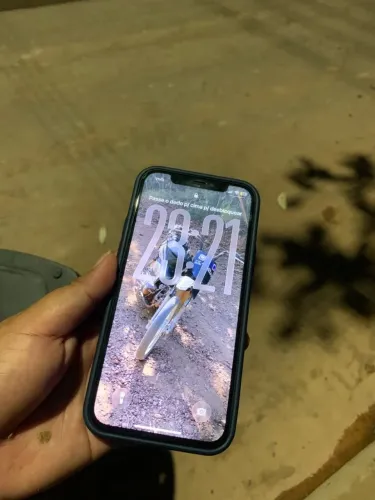 iPhone 12