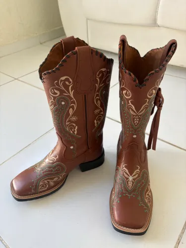 Bota
