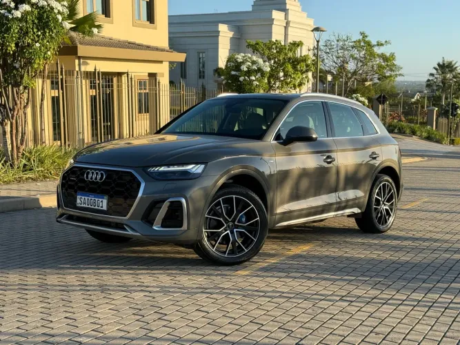Audi Q5 S-line 2.0 TFSI Quattro S-tronic 2025