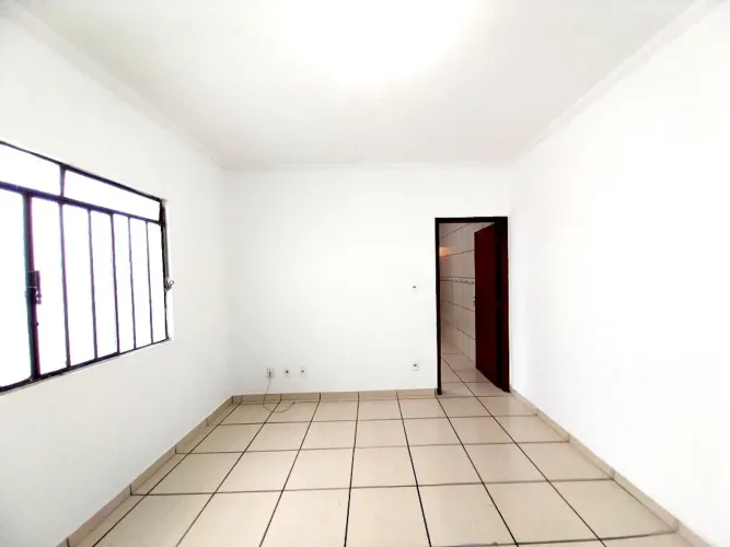 Casa 2 quartos à venda com 92 m² no Jardim São Roque.
