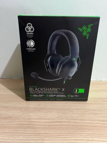 Headset Gamer Razer BlackSharK V2 X