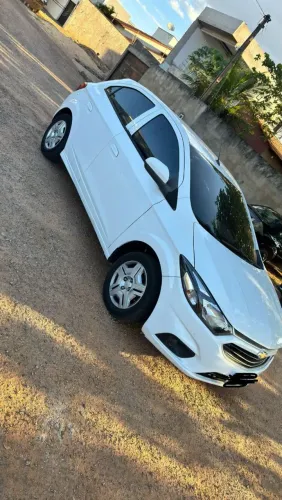 Chevrolet Onix Hatch LT 1.0 8V Flex Mec. 4P 2019