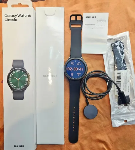 Smartwatch Galaxy Watch 6 Classic 47 LTE e BT completo na caixa com NF