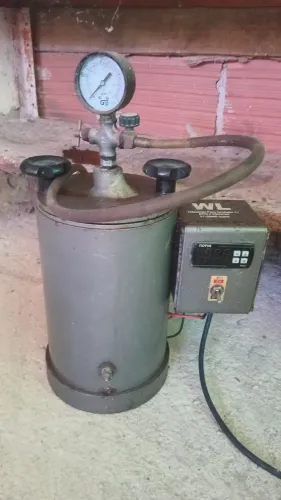 Fundição de joias , cera perdida. 