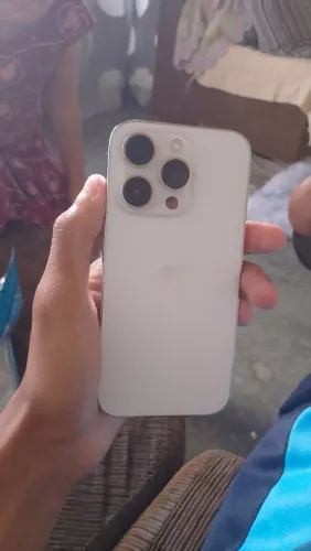 iPhone 14 pro de 128 gb 79% bateria 