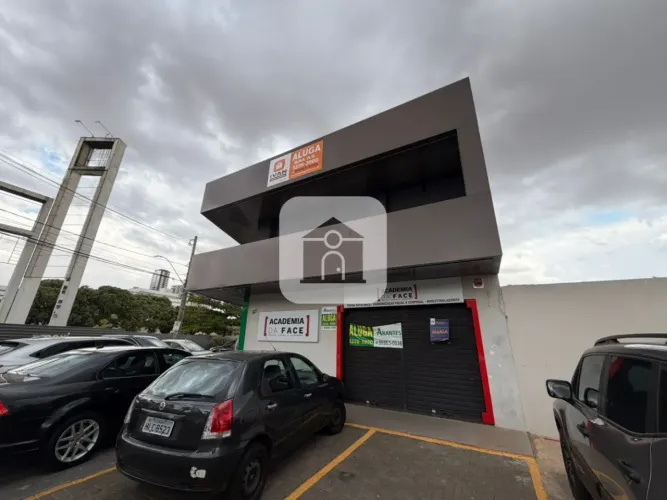 Loja comercial para locação no bairro Jardim Karaíba