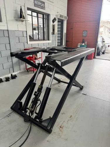 Elevador pantográfico Rotary Lift
