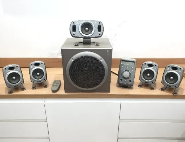 Home Theater Logitech Z-680 5.1 500W RMS!