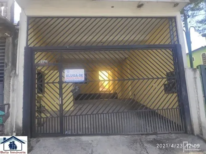 Casa com 2 Quarto(s) e 1 banheiro(s) para Alugar, 60.00 m² por R$ 1494 / Mês
