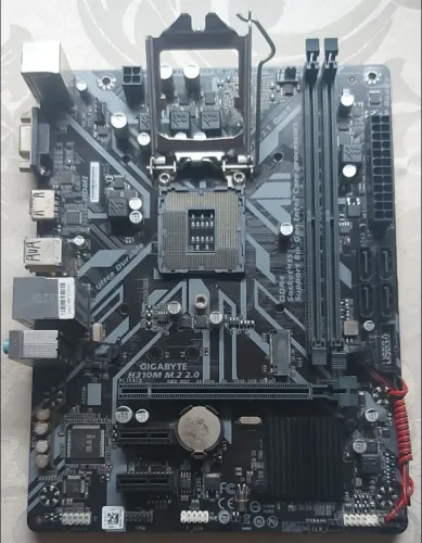 Kit Placa-Mãe Gigabyte H310M M.2 2.0 + Processador Intel Core i3-9100F + Cooler Original