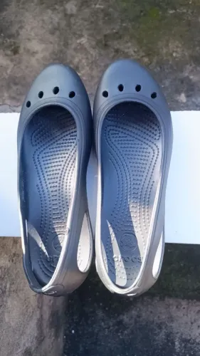 Vendo sapatilha crocs tam 39