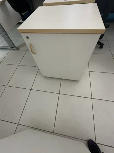 Buffet/ armário escritório. Marca Jumaq - material de alta qualide
