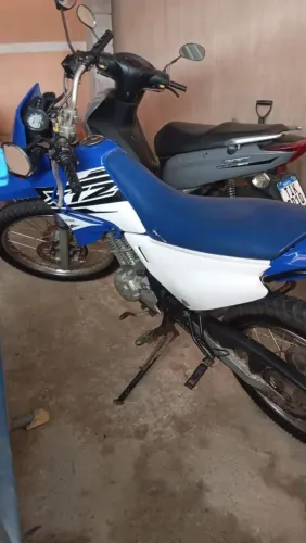 Moto Yamaha XTZ 125 ano 2010<br>Pneus novos<br>Placa Mercosul <br>Moto de procedência <br>$ 7500