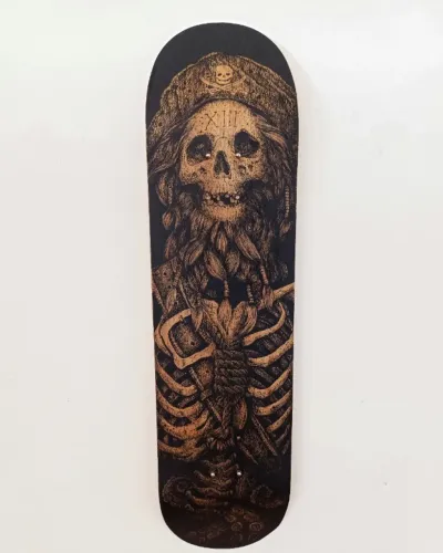 Shape de Skate Decorativo Pintado à Mão + Suporte de Parede
